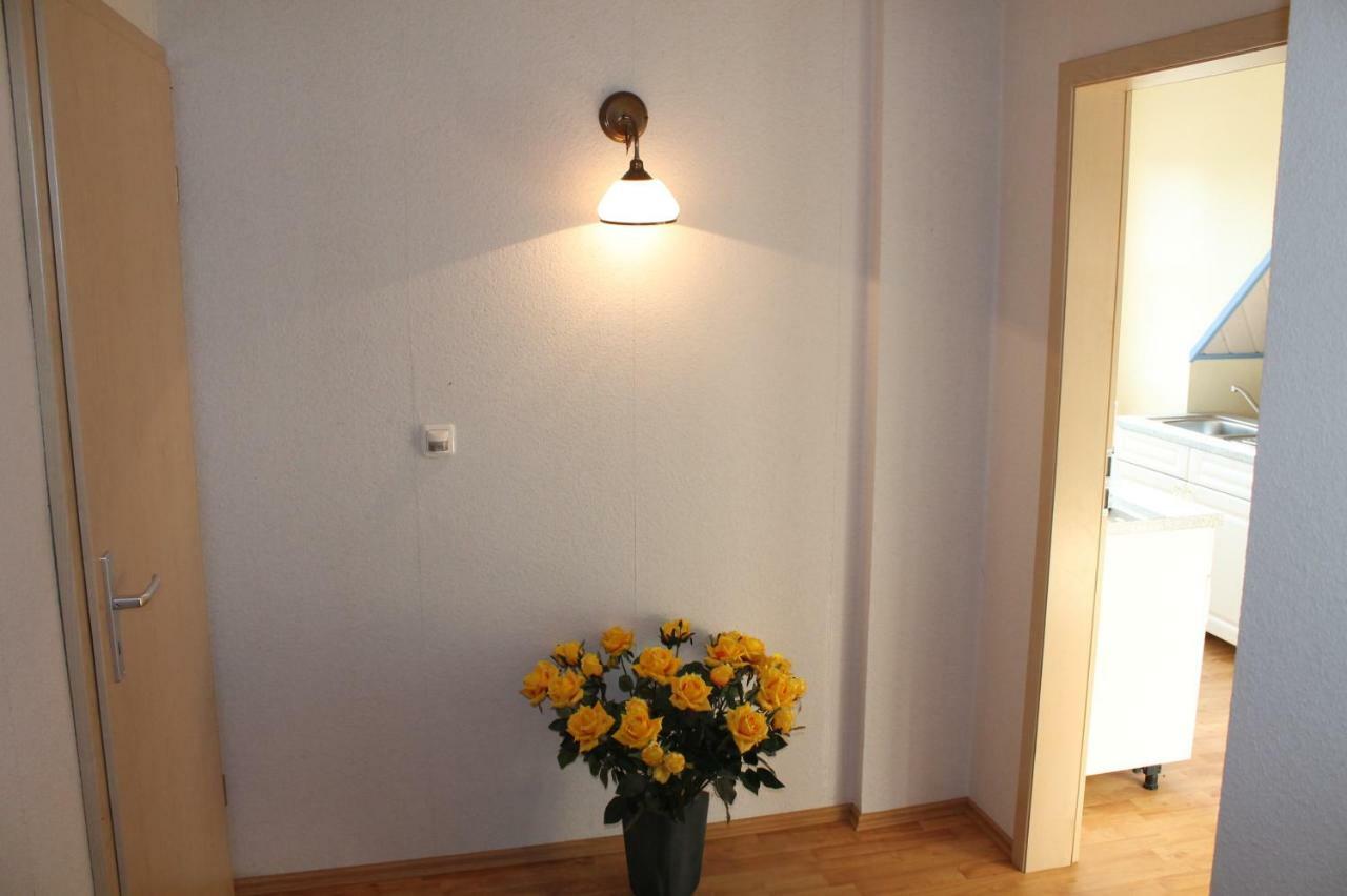 Bio-Bauernhof Rhoen Schleid Esterno foto
